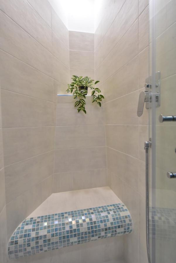 Sacconi Palace Suite Roma Exterior photo